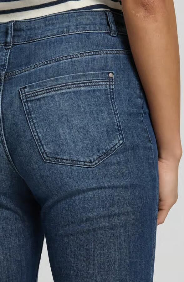 Christian Berg Woman Kort slim fit jeans met steekzakken
