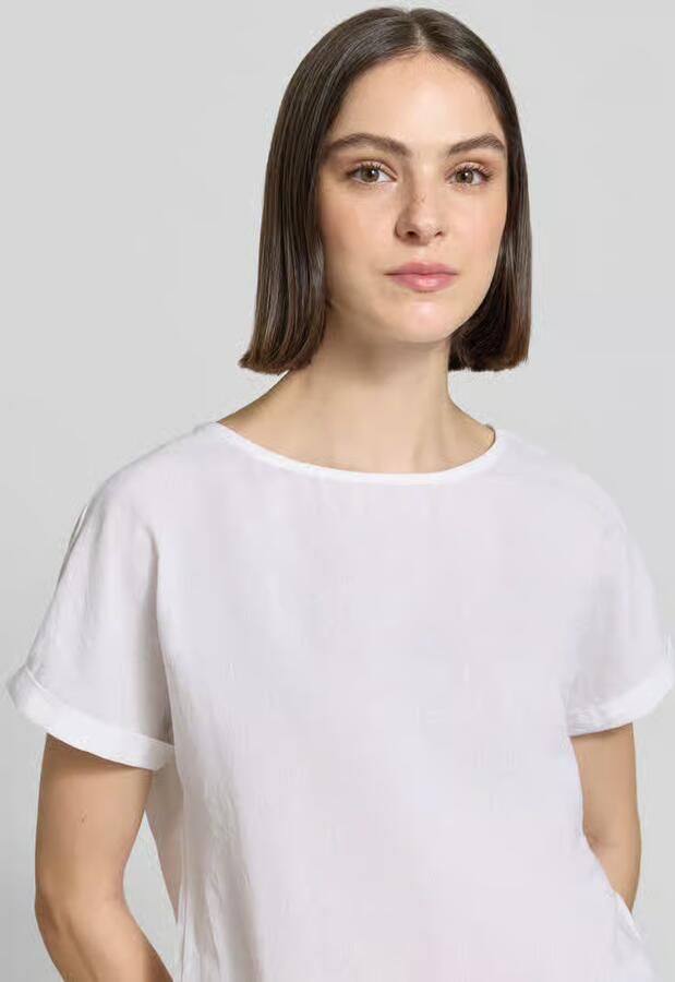 Christian Berg Woman linnen blouse met gefixeerde mouwomslag