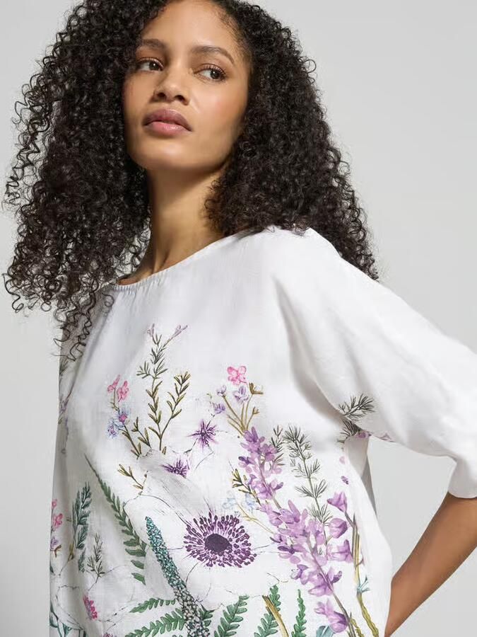 Christian Berg Woman Linnen blouse met halflange mouwen en geplaatste bloemenprint - Foto 2