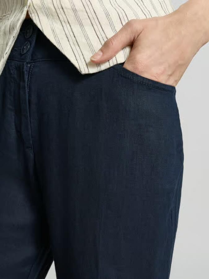 Christian Berg Woman Linnen broek met steekzakken