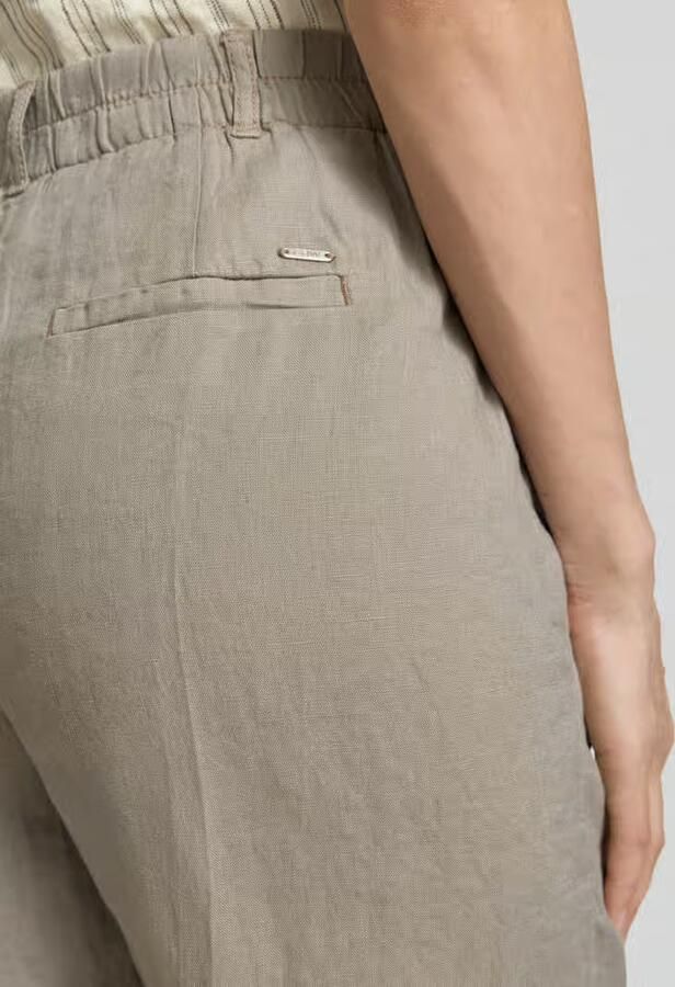 Christian Berg Woman Linnen short met steekzakken