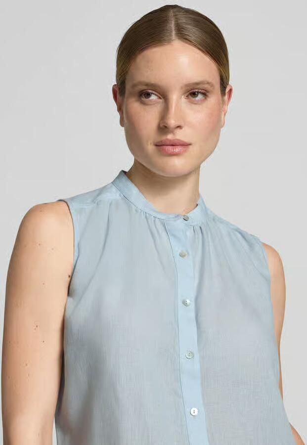 Christian Berg Woman regular fit blousetop van viscose-linnenmix