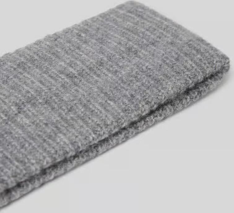 Christian Berg Woman Regular fit hoofdband van puur kasjmier in gebreide look