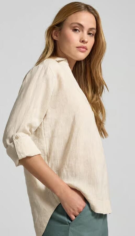 Christian Berg Woman regular fit linnen blouse met V-hals