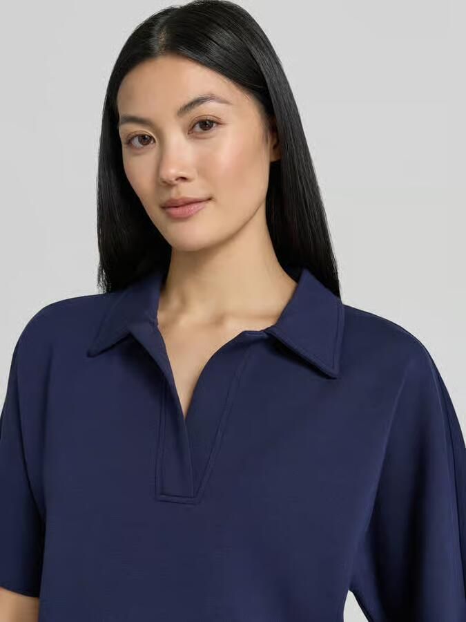 Christian Berg Woman regular fit poloshirt met V-hals