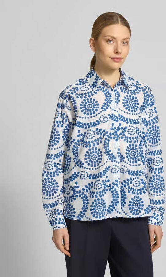 Christian Berg Woman relaxed fit blouse in all-over look - Foto 3