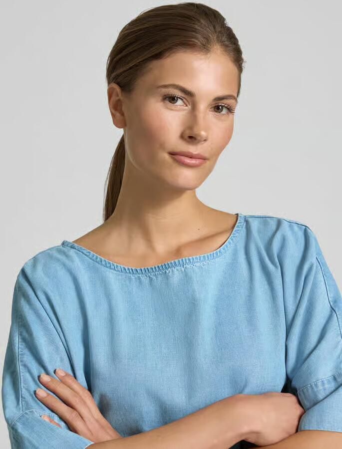 Christian Berg Woman Relaxed fit blouse van lyocellmix in denimlook