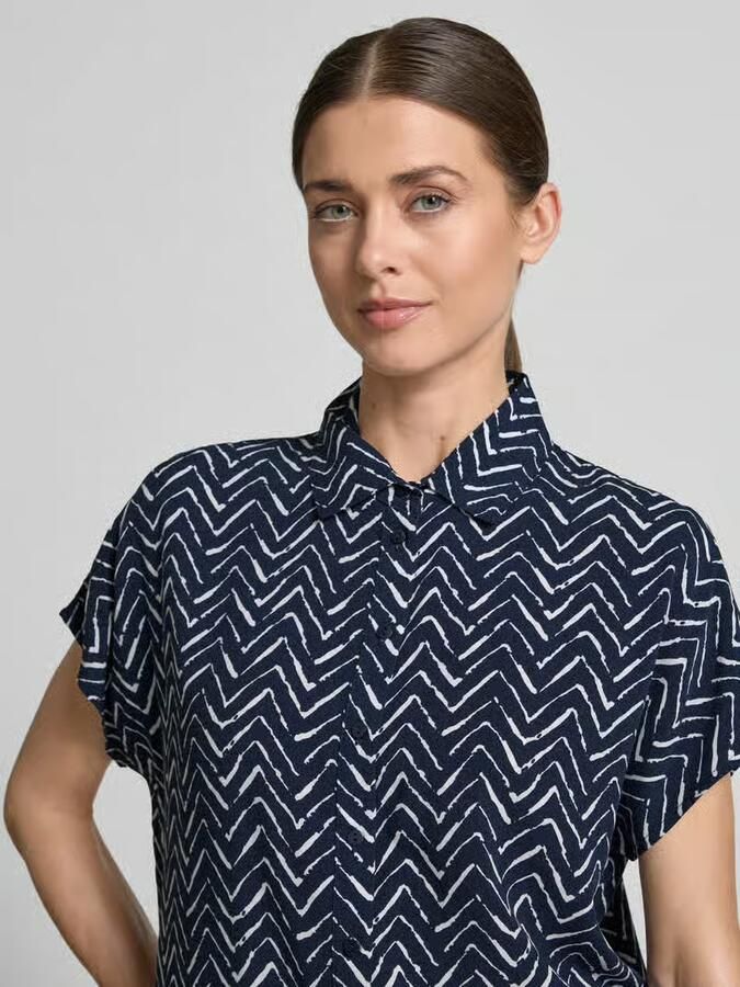 Christian Berg Woman relaxed fit blouse van viscose in all-over look - Foto 2