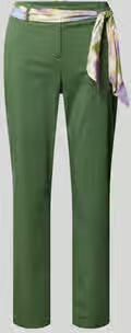 Christian Berg Woman Chino met stoffen riem model 'Sateen'