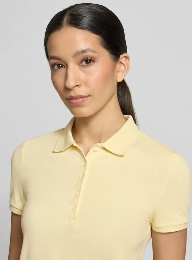 Christian Berg Woman Slim fit poloshirt met knoopsluiting