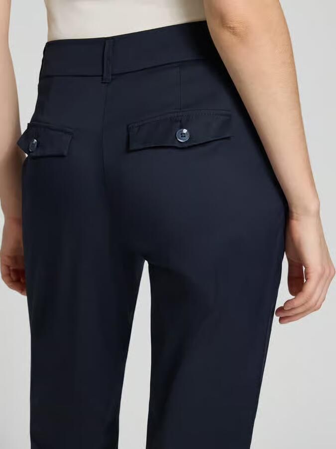Christian Berg Woman slim fit stoffen broek in verkorte pasvorm - Foto 2