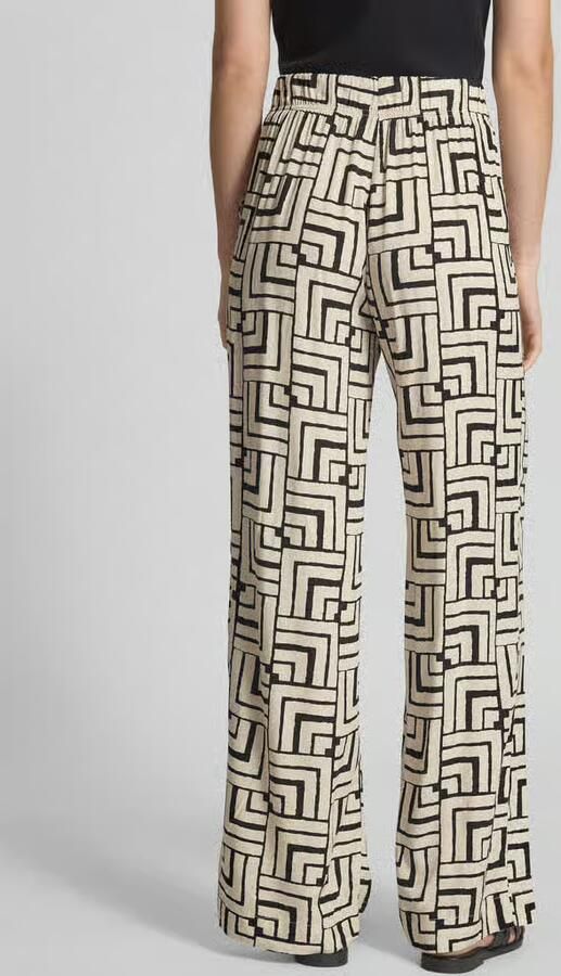 Christian Berg Woman Stoffen broek van viscose met steekzakken en elastische band