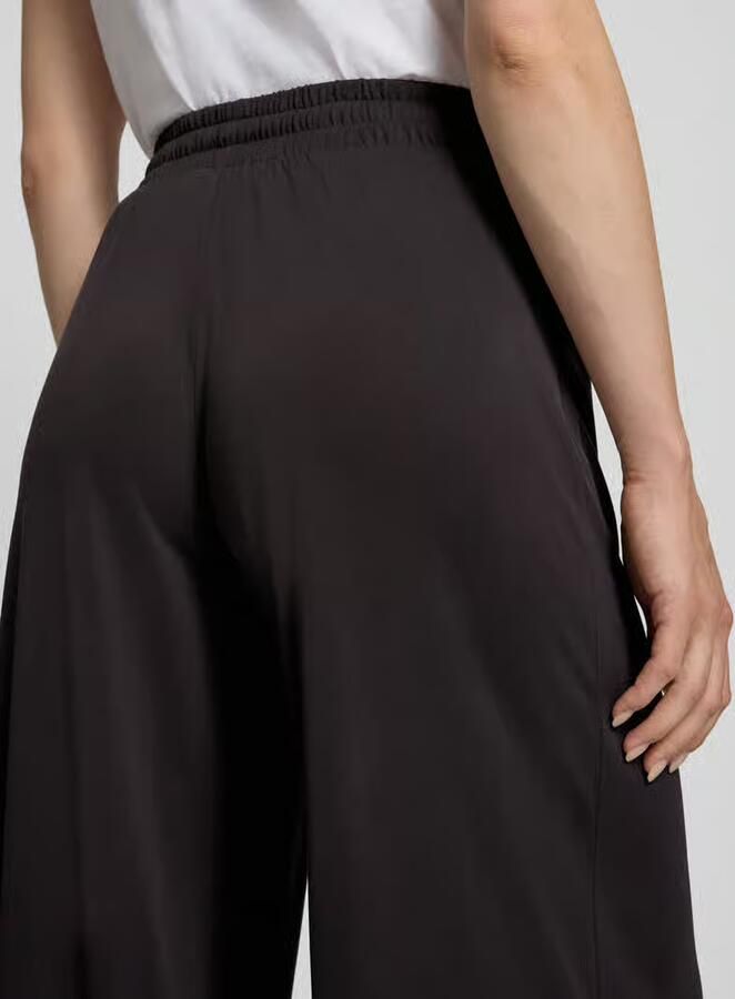 Christian Berg Woman straight fit stoffen broek in verkorte pasvorm - Foto 2