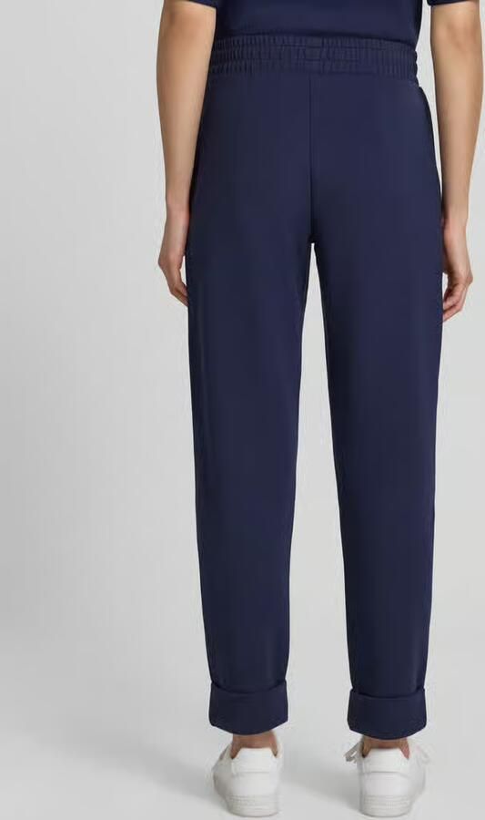 Christian Berg Woman Straight fit sweatpants in verkorte pasvorm - Foto 3