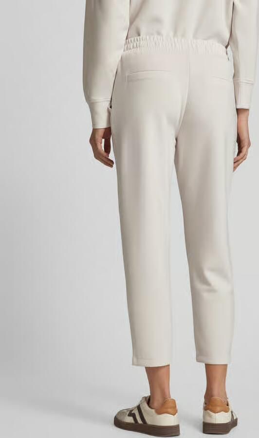 Christian Berg Woman Sweatpants met paspelzakken aan de achterkant