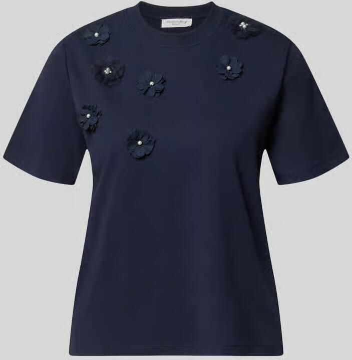 Christian Berg Woman T-shirt met bloemapplicaties