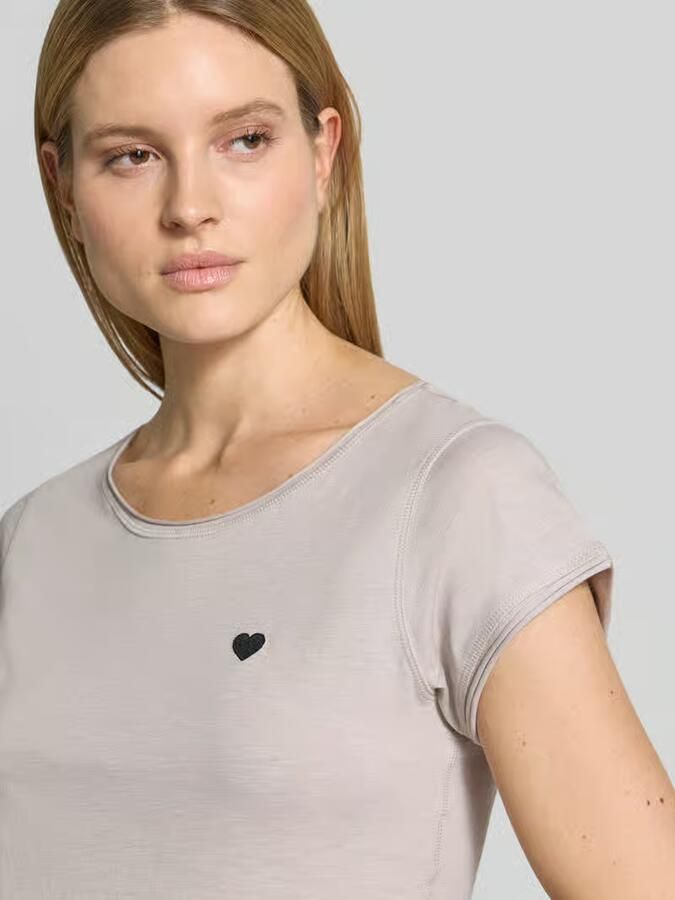 Christian Berg Woman T-shirt met stitching en ronde hals