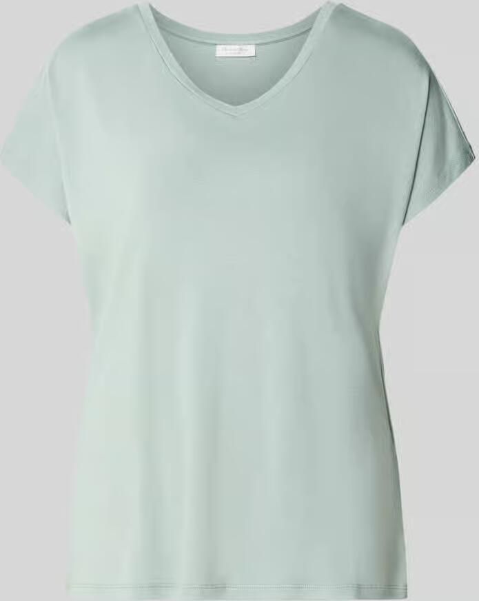 Christian Berg Woman T-shirt van mix van viscose en elastaan met v-hals - Foto 2