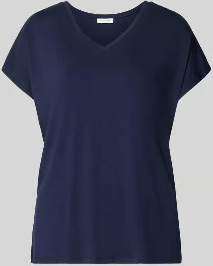 Christian Berg Woman T-shirt van mix van viscose en elastaan met v-hals