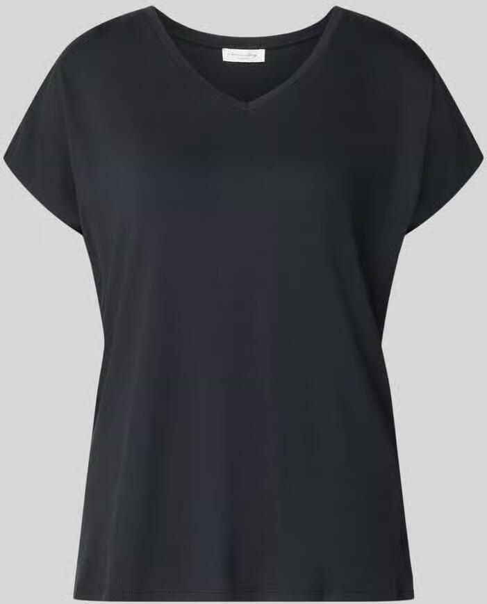 Christian Berg Woman T-shirt van mix van viscose en elastaan met v-hals - Foto 2