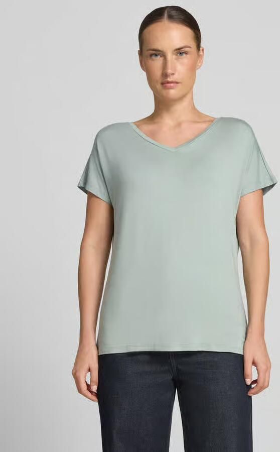 Christian Berg Woman T-shirt van mix van viscose en elastaan met v-hals - Foto 3