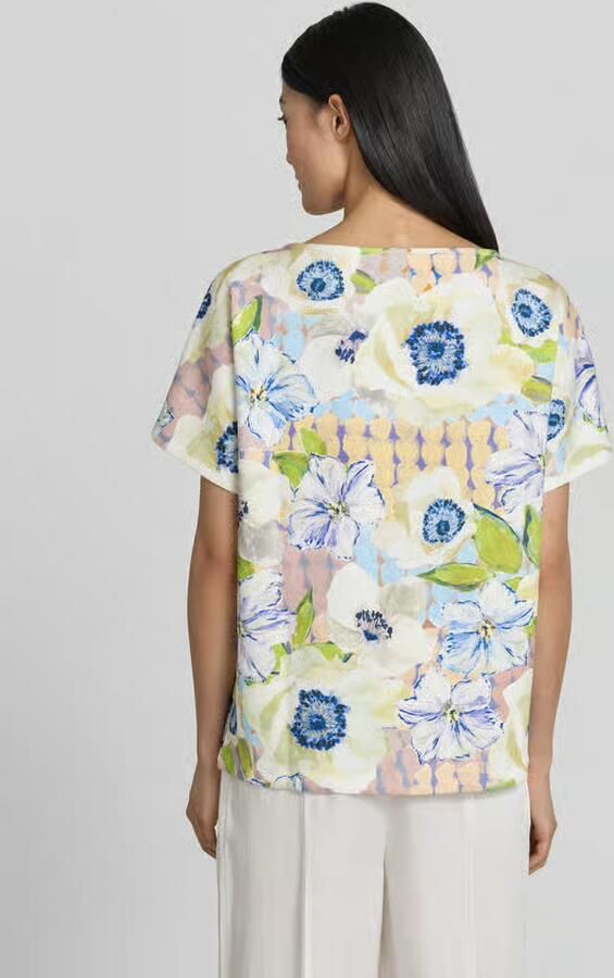 Christian Berg Woman T-shirt van viscosemix in all-over look