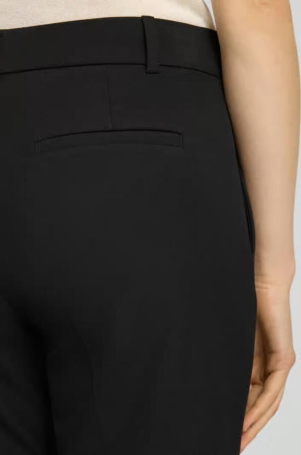 Christian Berg Woman Selection broek met persplooien en achterzak