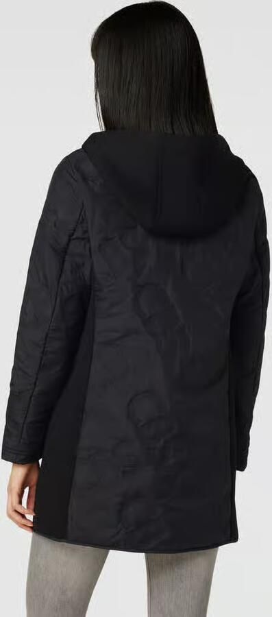 Christian Berg Woman Selection Gewatteerd jack met inzet van scuba en capuchon