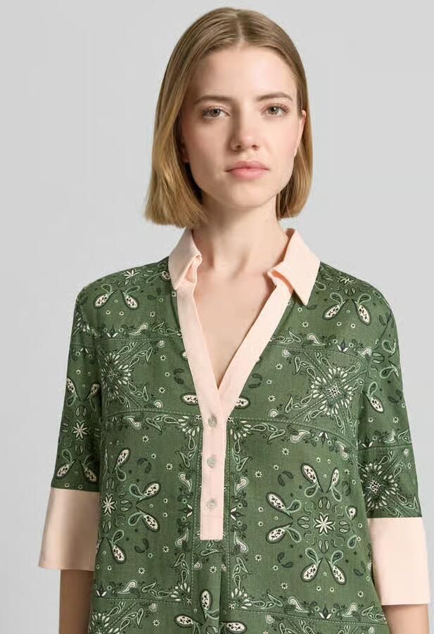 Christian Berg Woman Selection Knielange jurk met polokraag en korte knoopsluiting