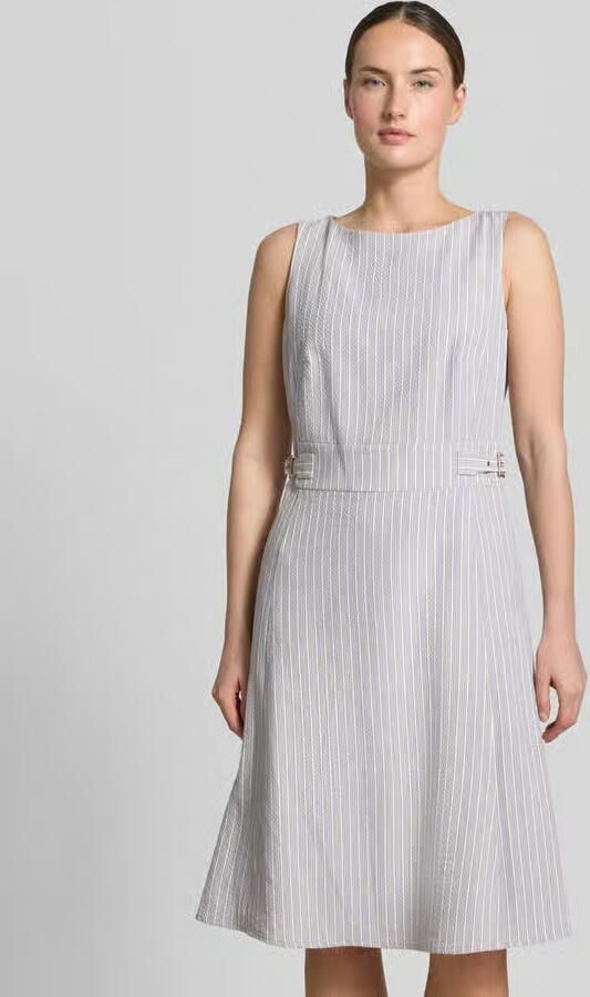 Christian Berg Woman Selection Knielange jurk van seersucker met strepen en lurex - Foto 2