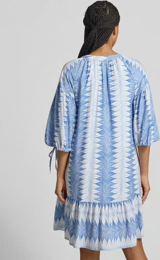 Christian Berg Woman Selection Kniellange tuniekjurk van viscosemix met v-hals
