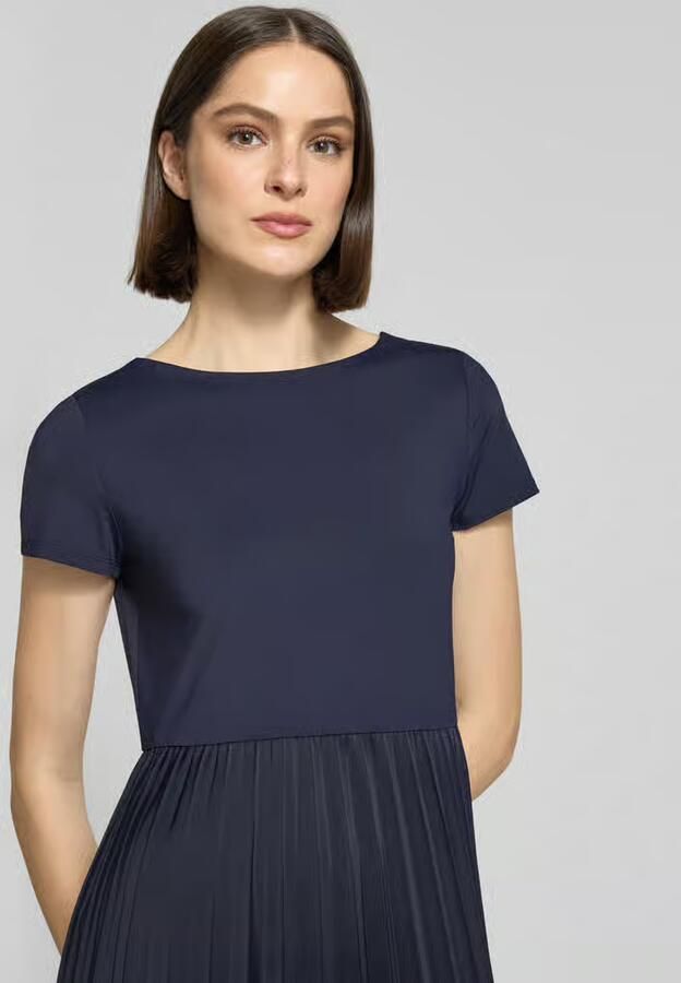 Christian Berg Woman Selection midi-jurk in met plissés