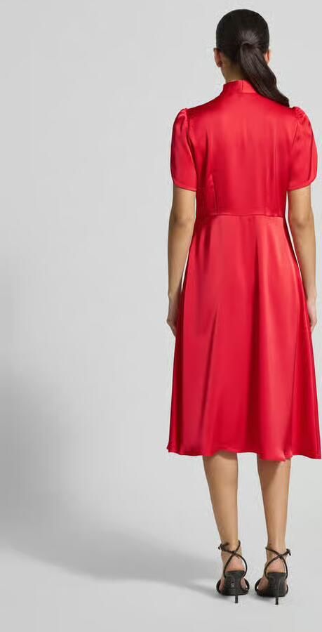 Christian Berg Woman Selection Midi-jurk met V-hals en Strik