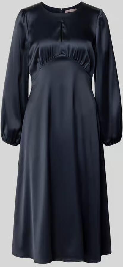 Christian Berg Woman Selection Midi-jurk van satijn met druppelvormige hals