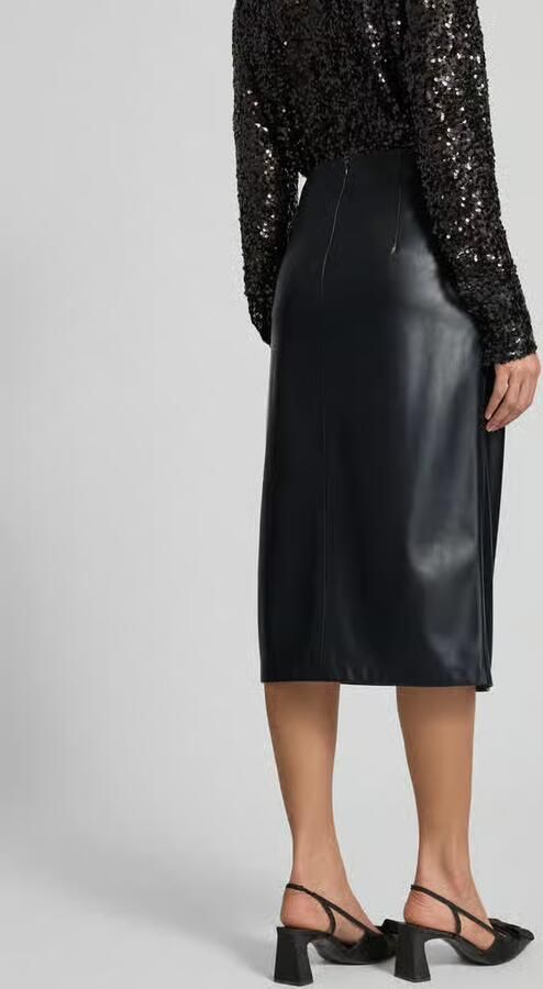 Christian Berg Woman Selection Midirok in leerlook met ritssluiting aan de achterkant