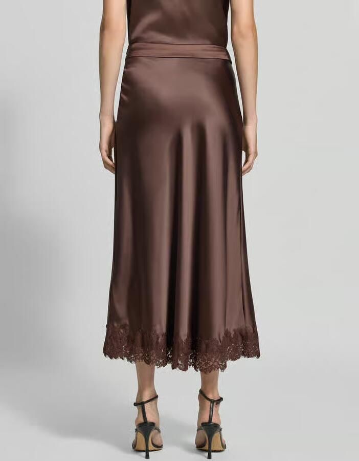 Christian Berg Woman Selection Midirok van satijn met kant