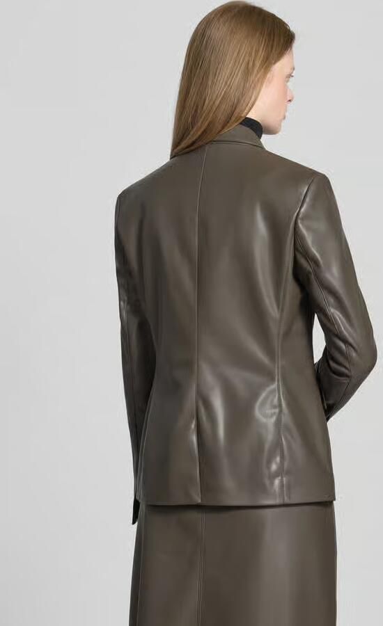 Christian Berg Woman Selection Slim fit blazer in leerlook met klepzakken