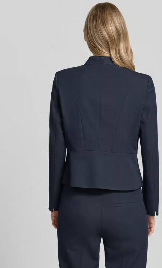 Christian Berg Woman Selection slim fit blazer met haakjessluiting