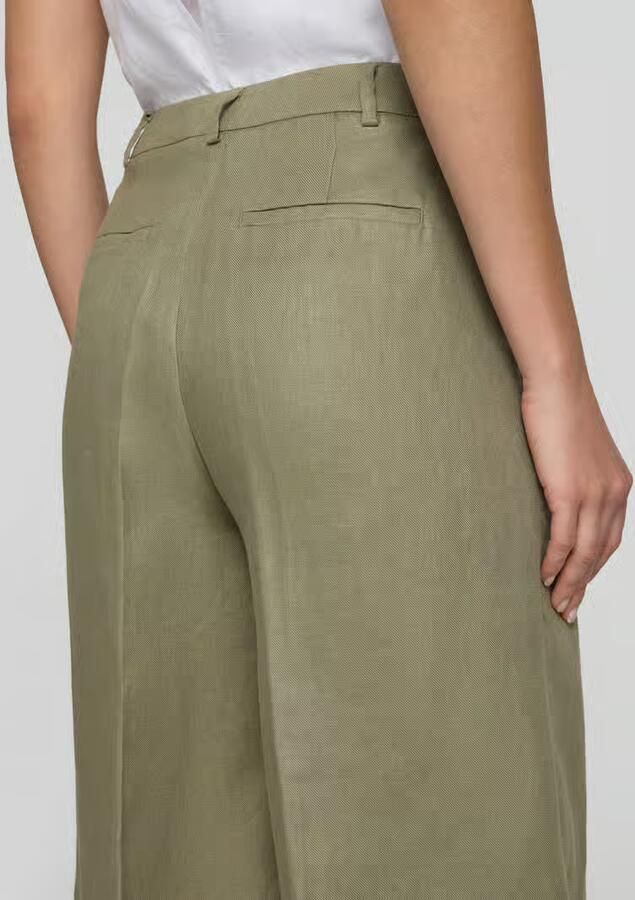 Christian Berg Woman Selection straight fit bermuda met bandplooien
