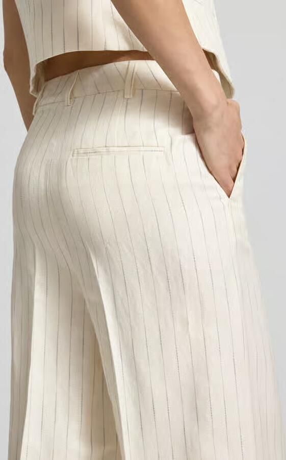 Christian Berg Woman Selection wide fit stoffen broek met persplooien