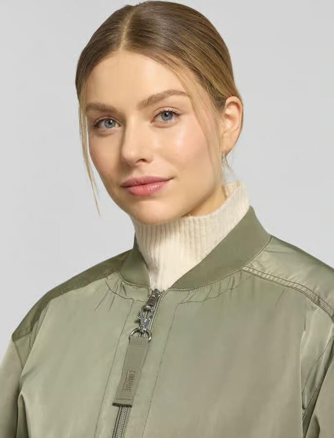 CINQUE Jack met klepzakken Model 'CIBLOUMINA'