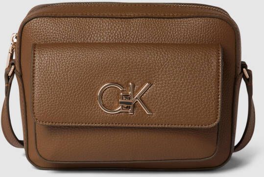 Calvin Klein Crossbody bags Relock Camera Bag With Flap in groen