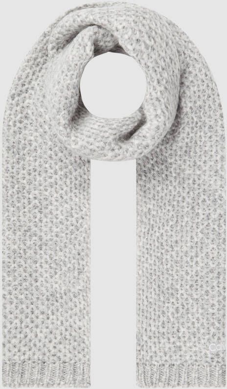 Calvin Klein Grijze Sjaal met Contrastdetails en Logoborduursel Gray Dames