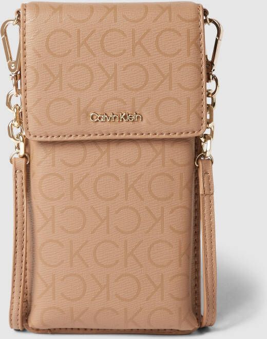 CK Calvin Klein Smartphonetasje met all-over-logo