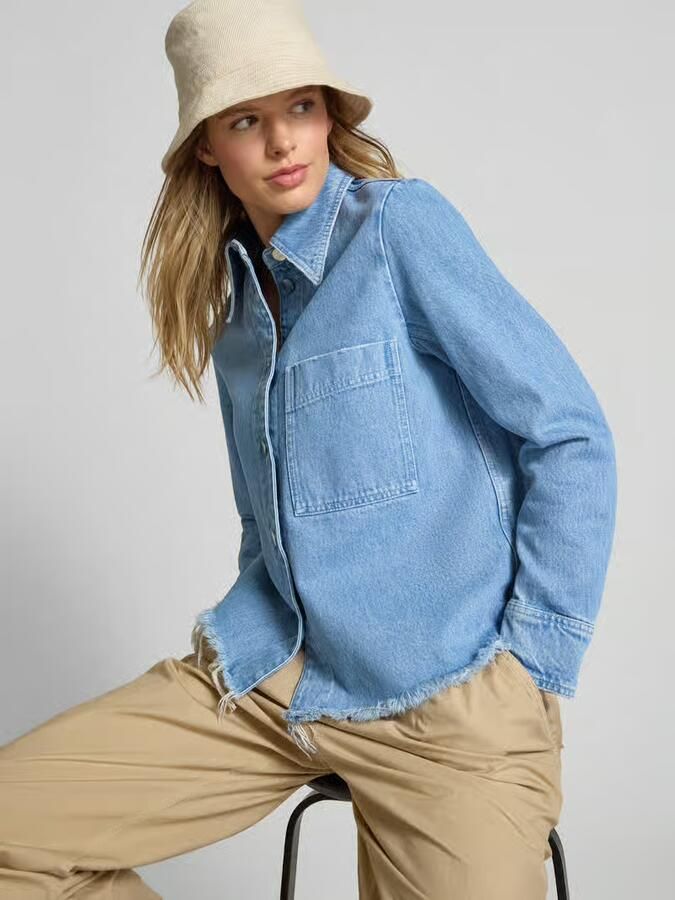Closed Jeansjack met knoopsluiting