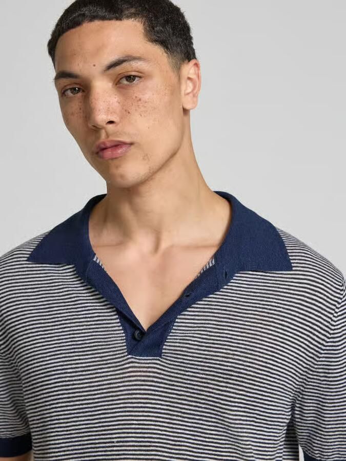 Closed Poloshirt met korte knoopsluiting