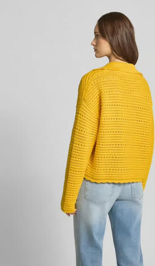 Closed Pullover met broderie anglaise