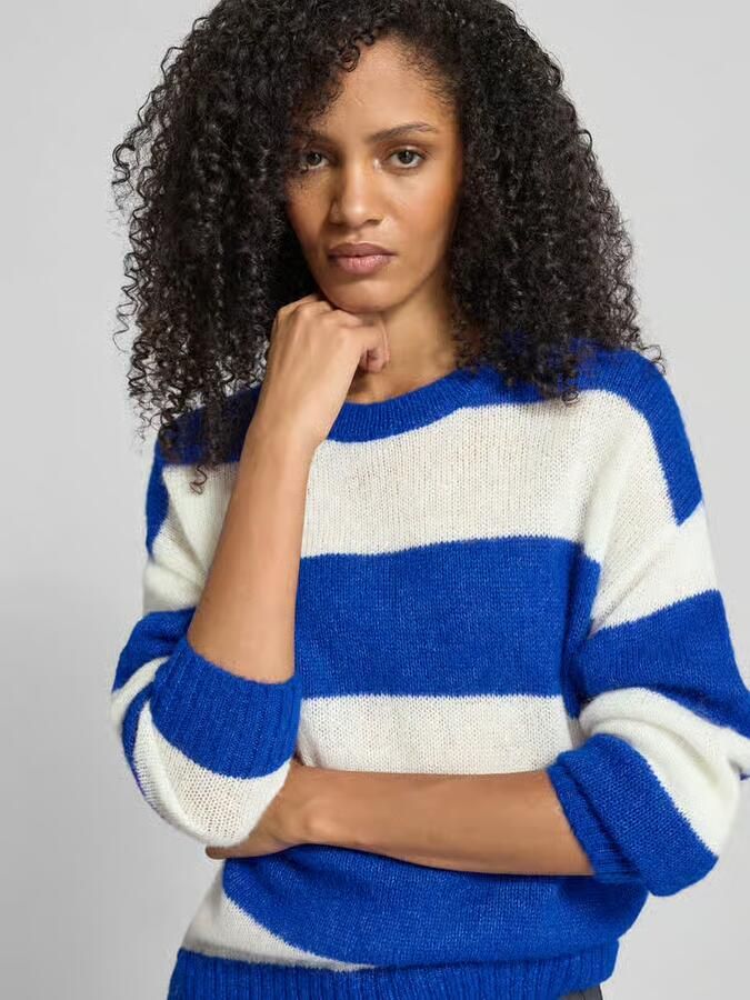 Closed Pullover met ribboorden