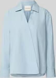 Closed regular fit blouse met V-hals
