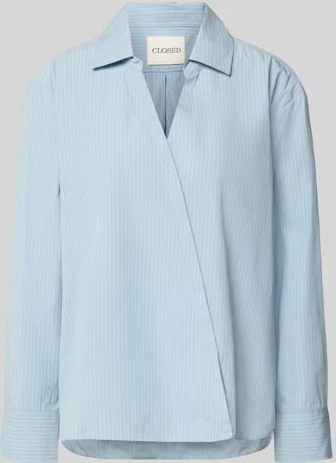 Closed regular fit blouse met V-hals